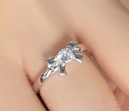 Elegant Silver Bow Ring with Clear CZ Center Stone - Dainty Sterling Silver